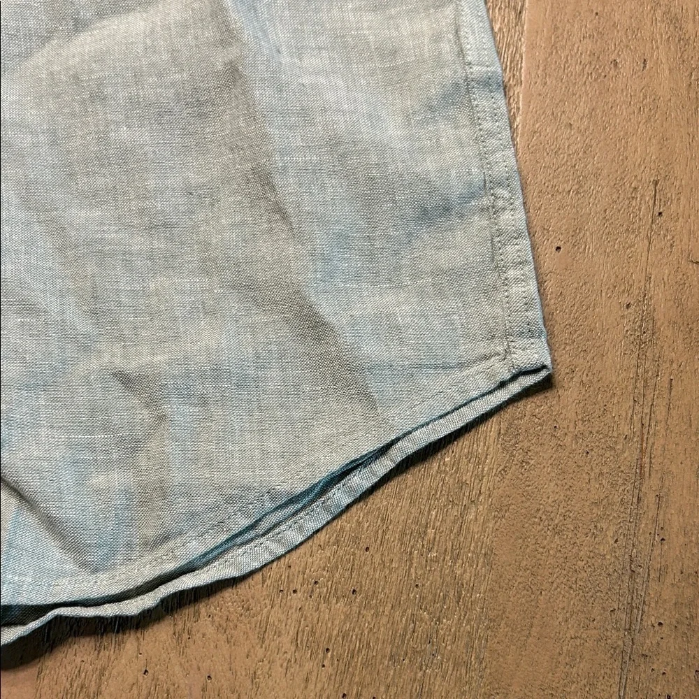 J. Crew Men's Light Green Casual Button Down Shirt. Linen blend.